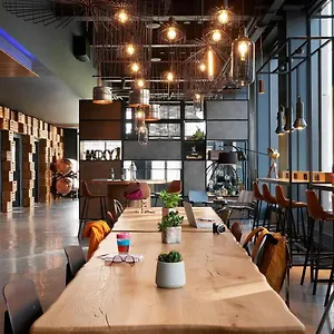 Moxy Fountainbridge Otel